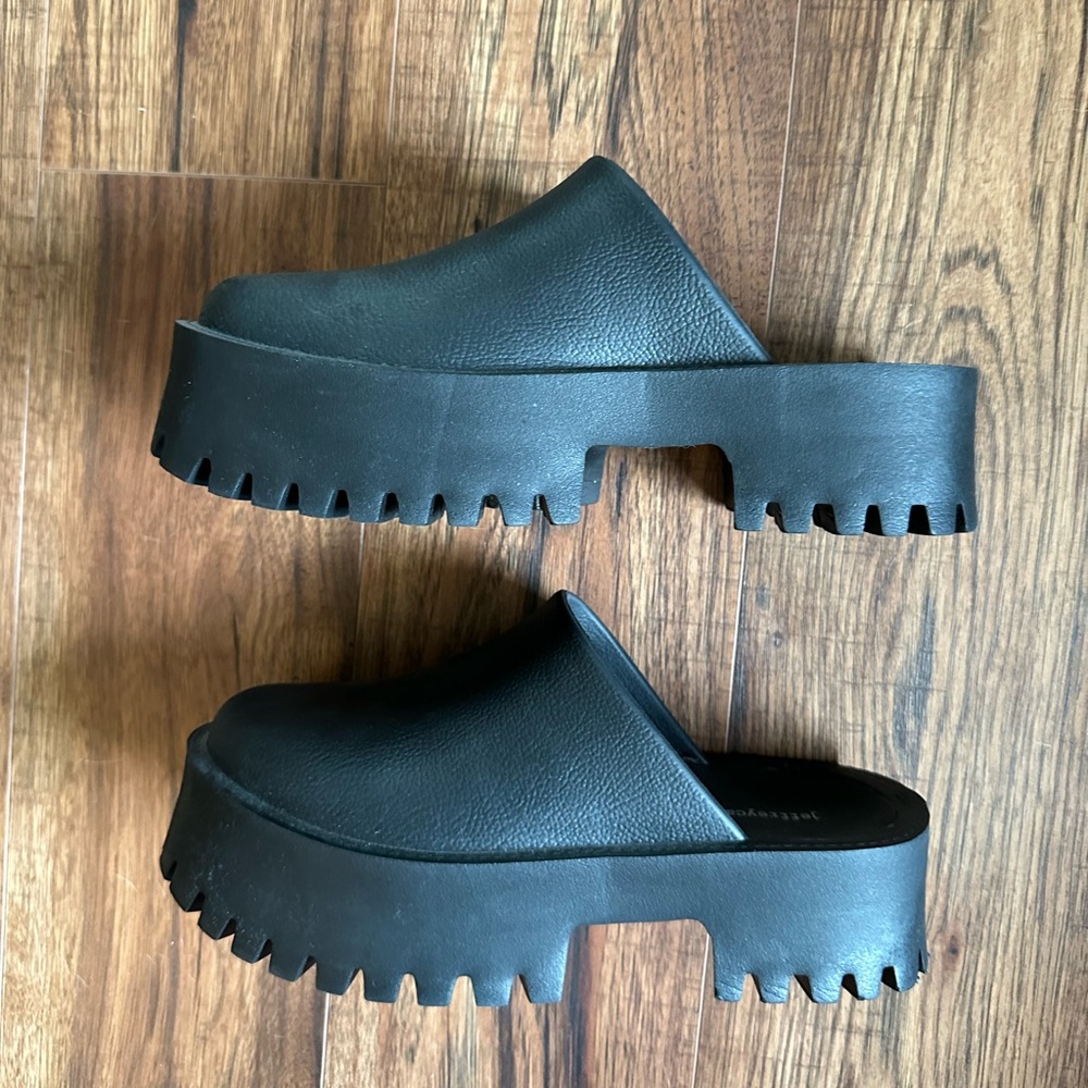 Bae Platform Mules